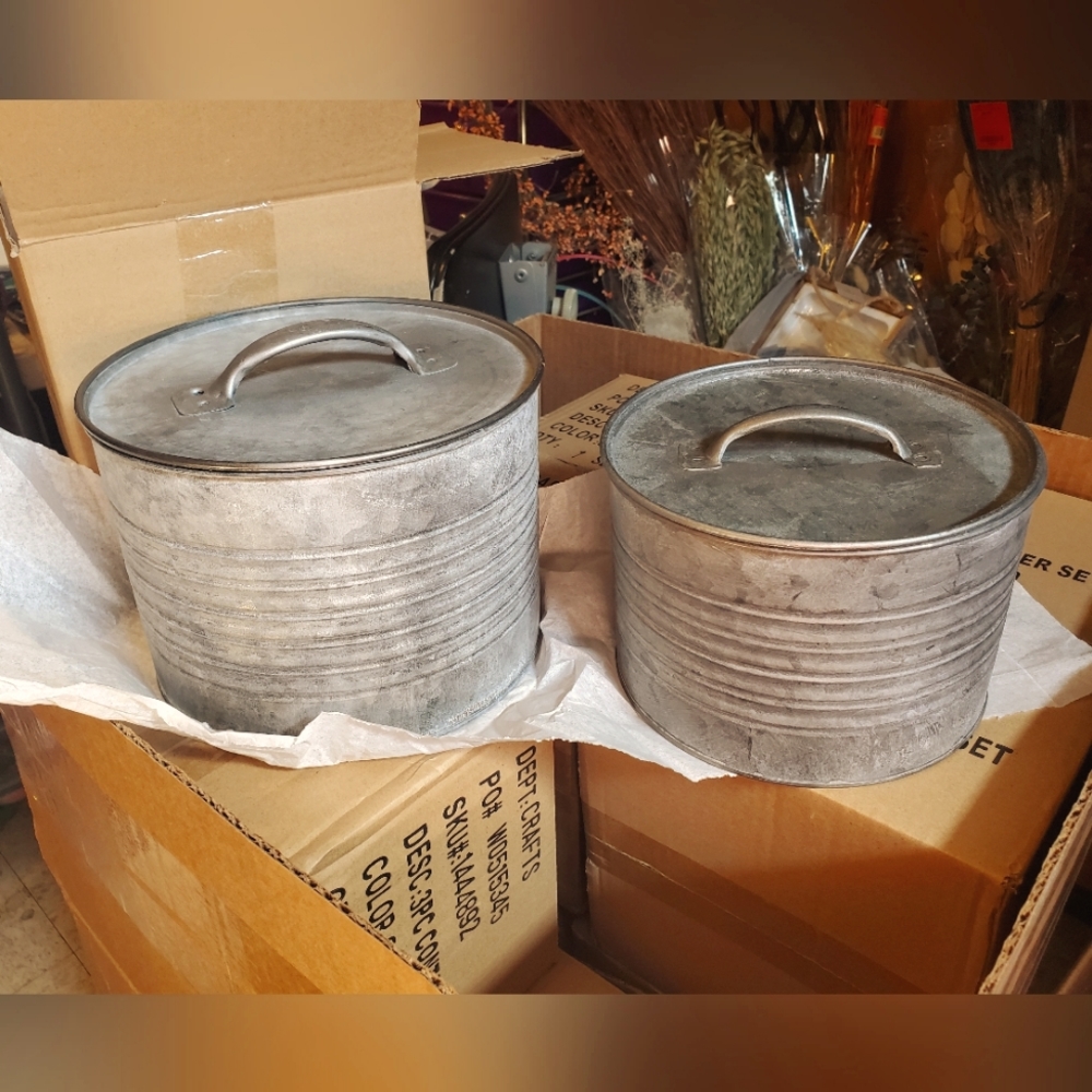 Nesting set of two (2) rustic galvanized containers, w/ lids